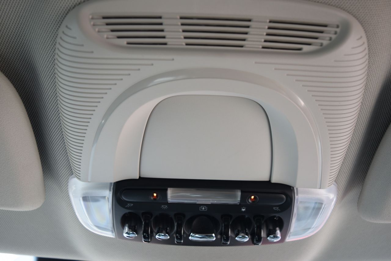 MINI CROSSOVER COOPER D ALL4
