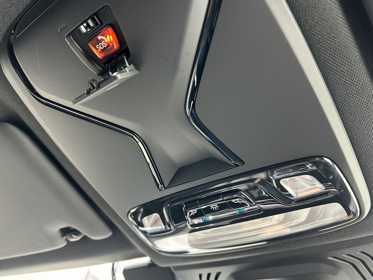 G20 330e Saloon LCI RHD MX