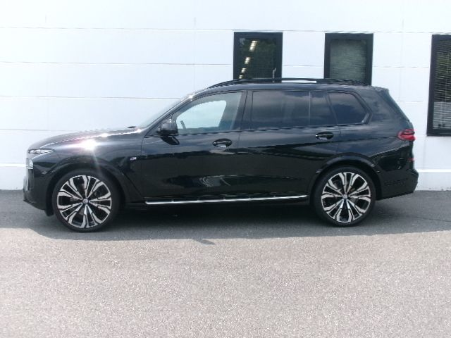 X7 xDrive40d RHD US