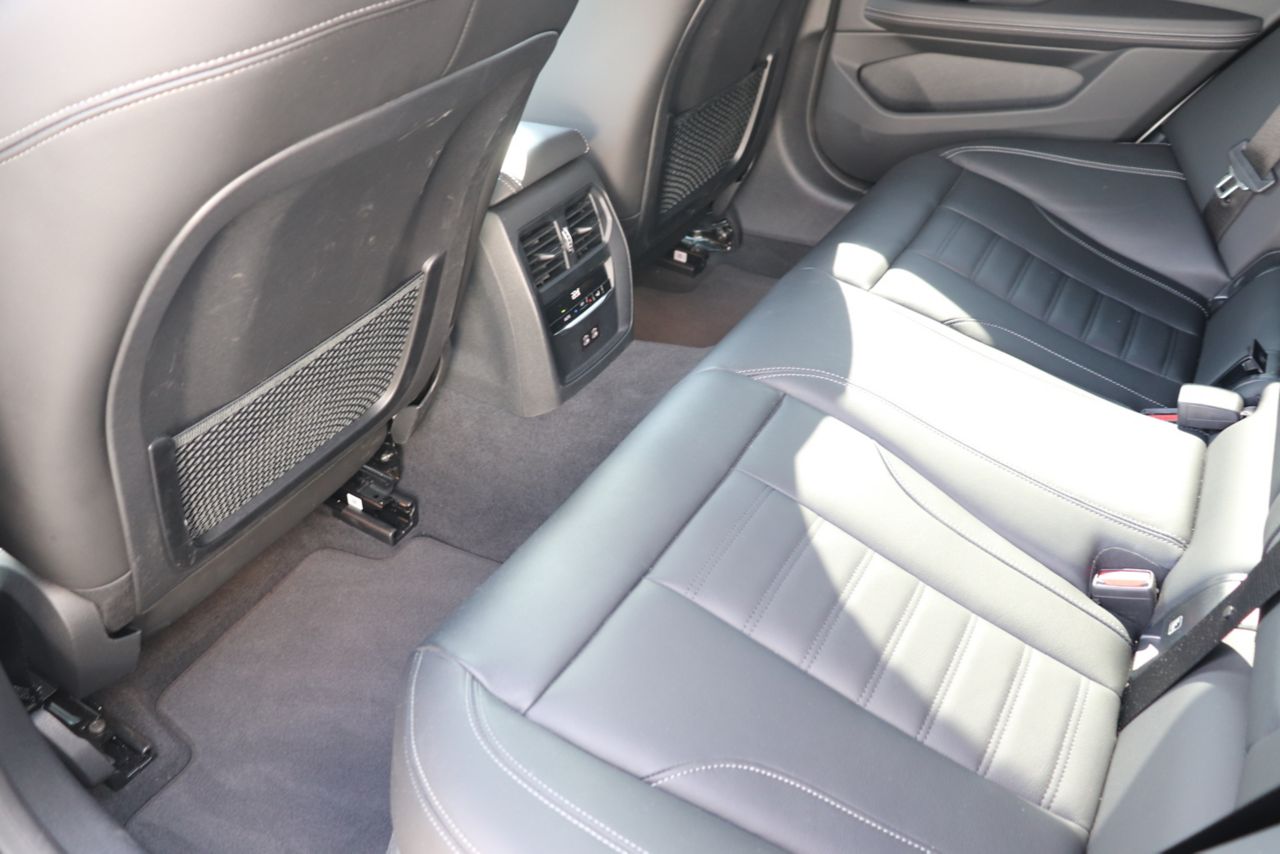 G26 420d xDrive Gran Coupe RHD