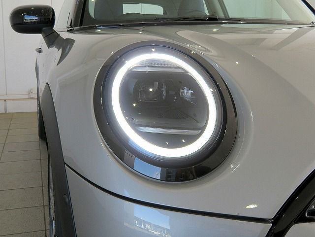 F66 MINI Cooper C 3Dr