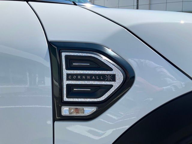 MINI CROSSOVER COOPER D