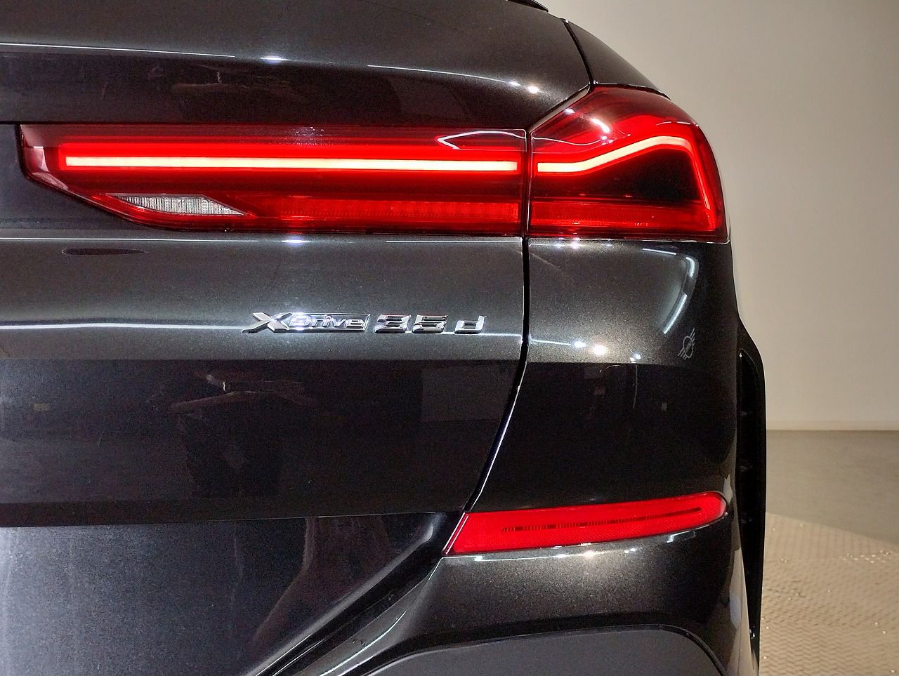 X6 xDrive30d RHD