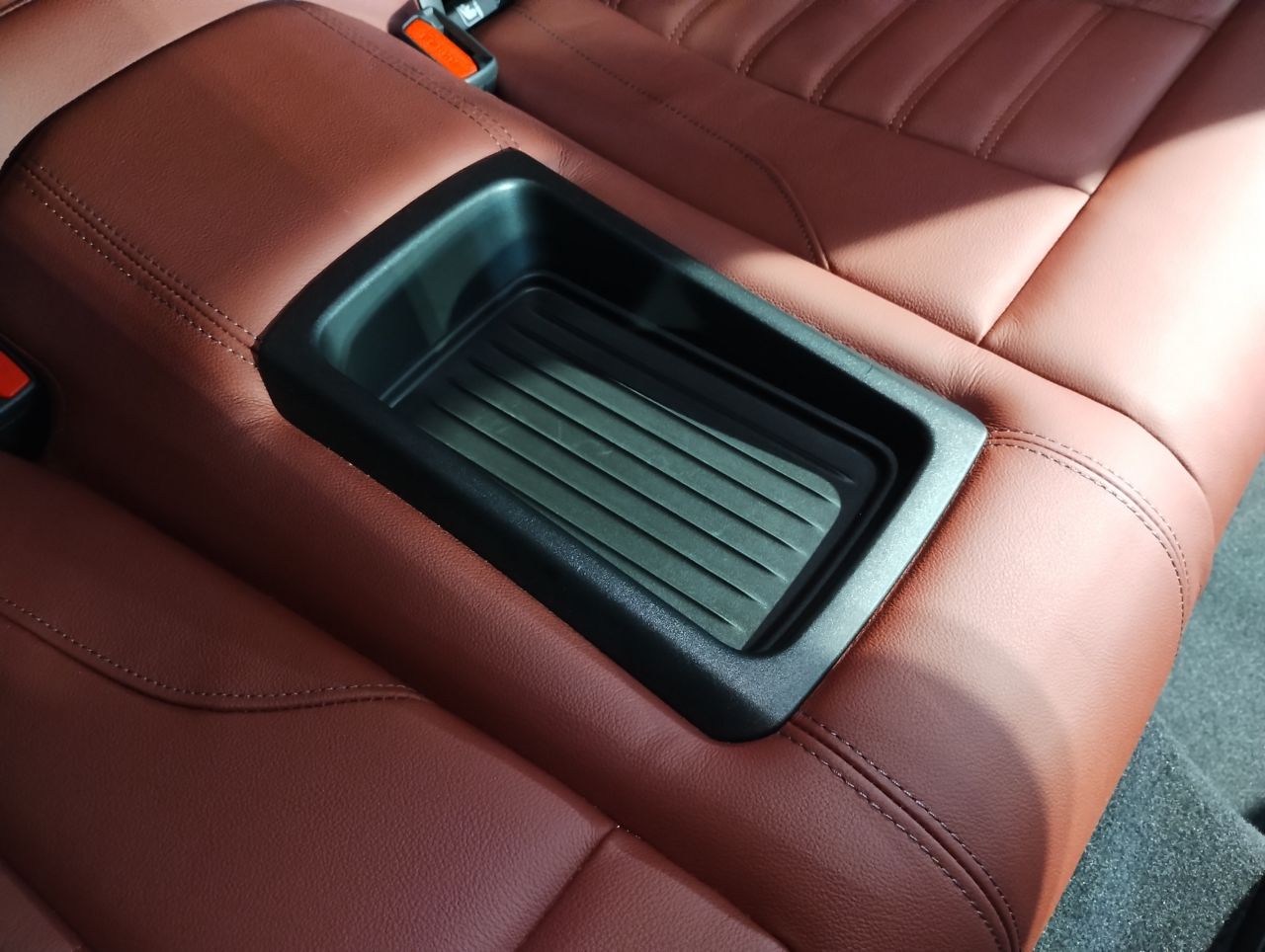 G42 220i Coupe