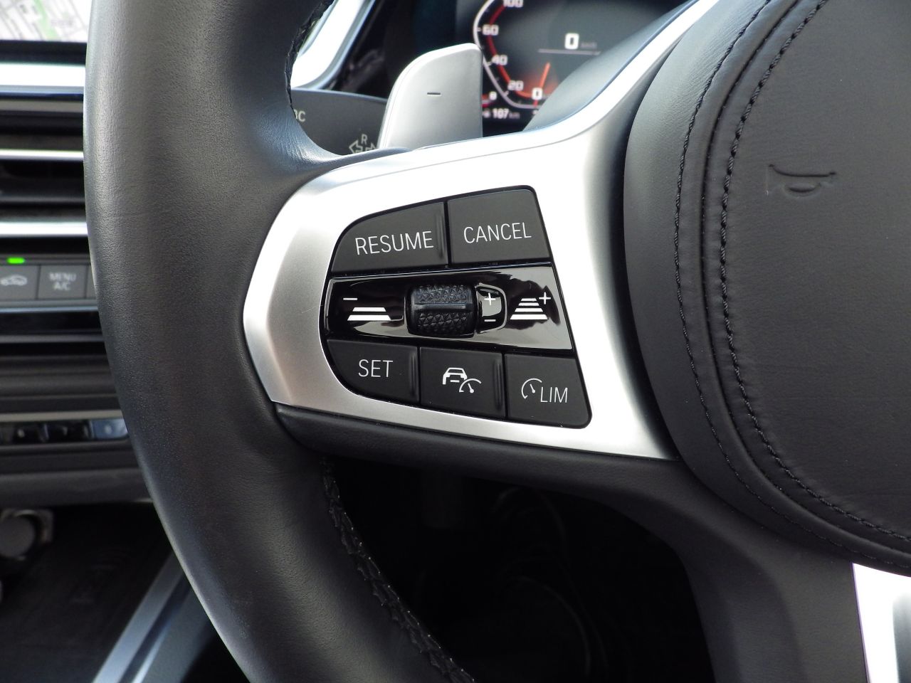 G29 Z4 M40i RHD