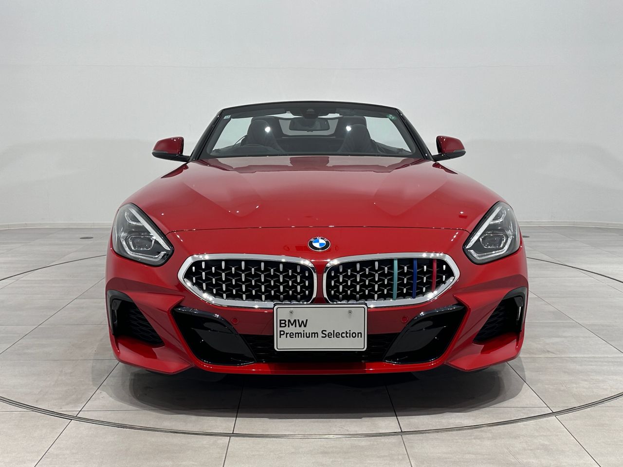 G29 z4 sDrive20i RHD