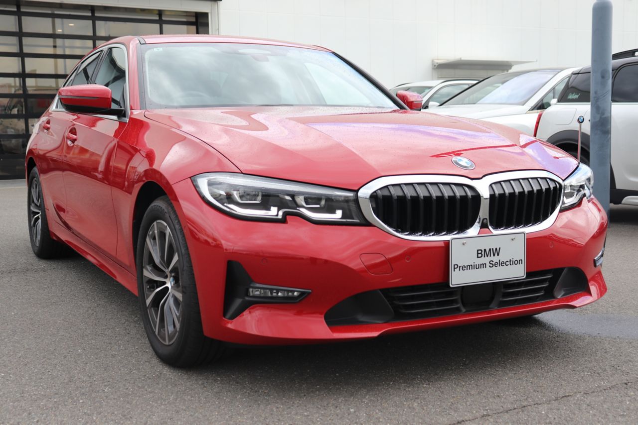 G20 320d xDrive RHD Saloon