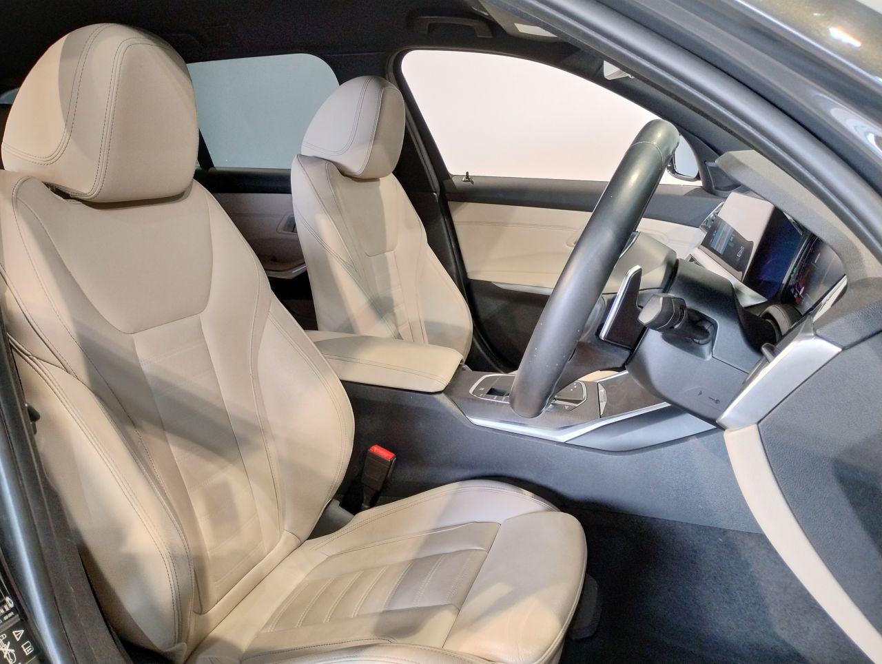 G21 320d xDrive Touring RHD