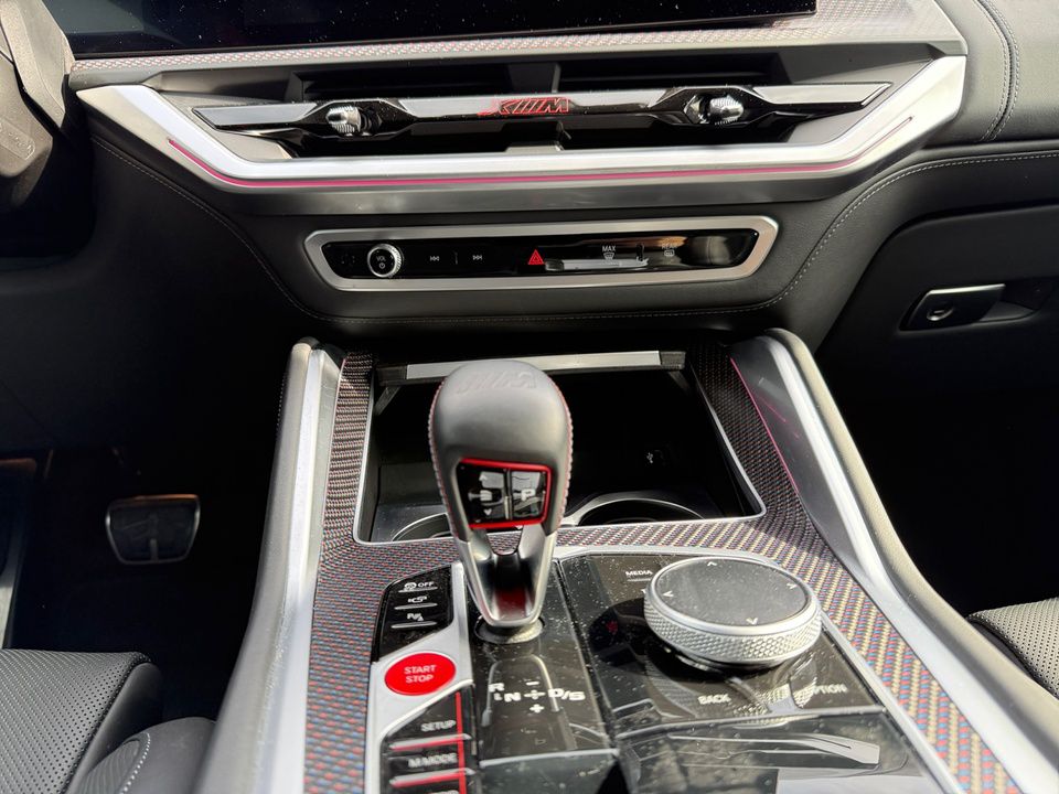 BMW XM