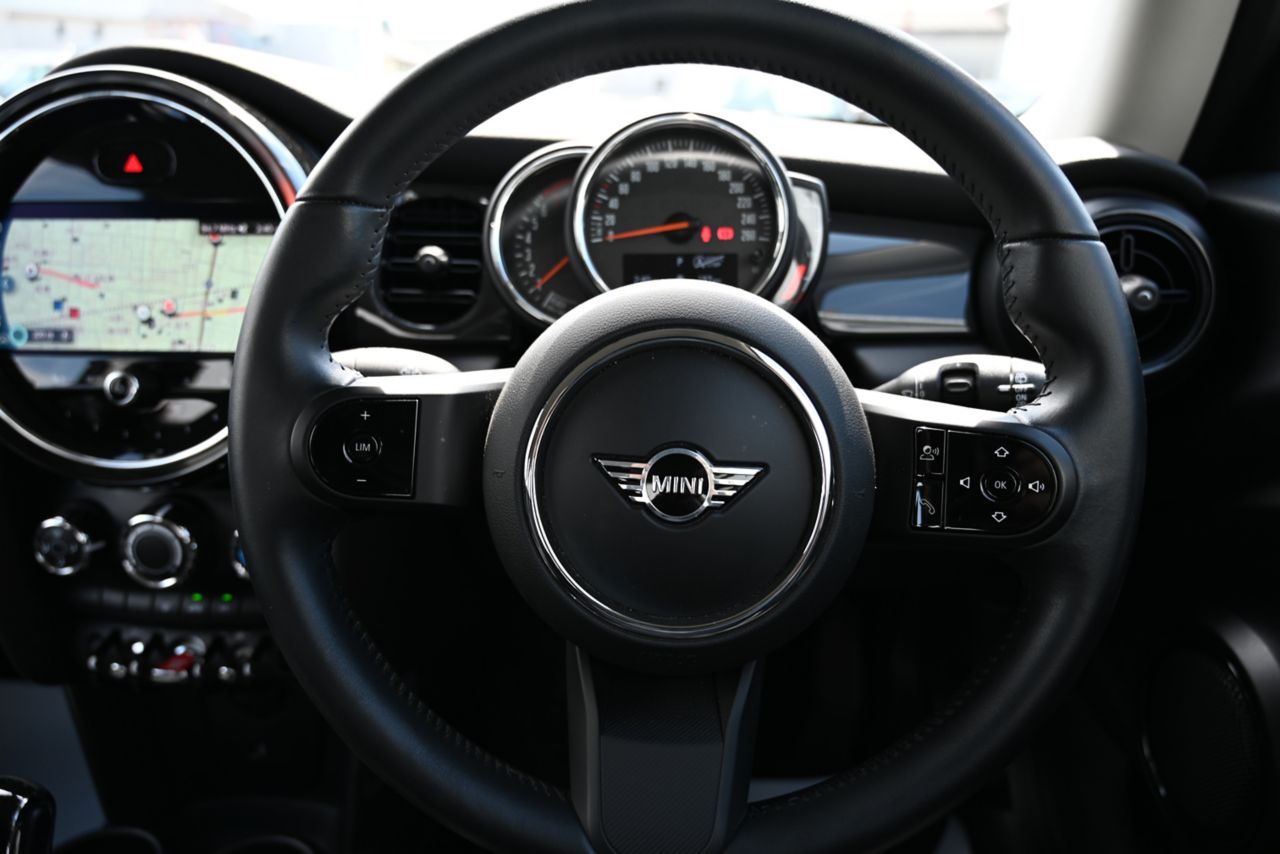MINI One Hatch RHD F56