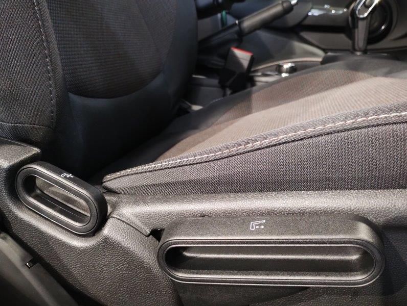 MINI F55 Cooper D 5dr Hatch LCI