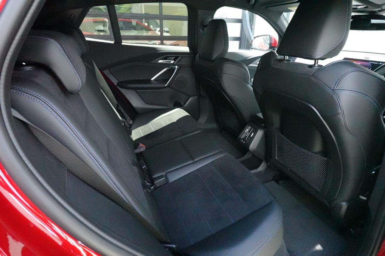 iX2 xDrive30 MSP