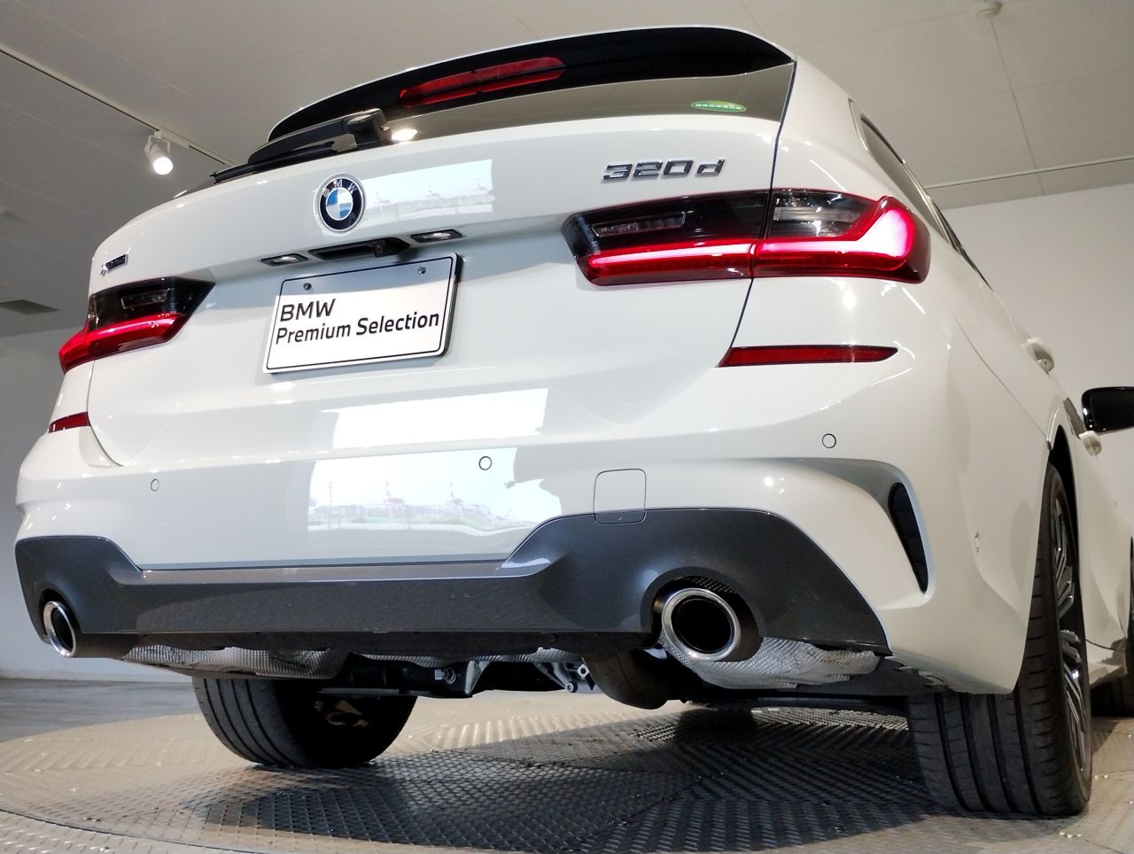 G21 320d xDrive Touring RHD