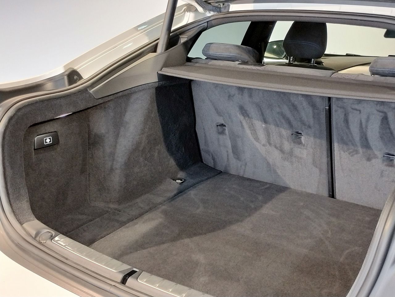420I GRAN COUPE RHD