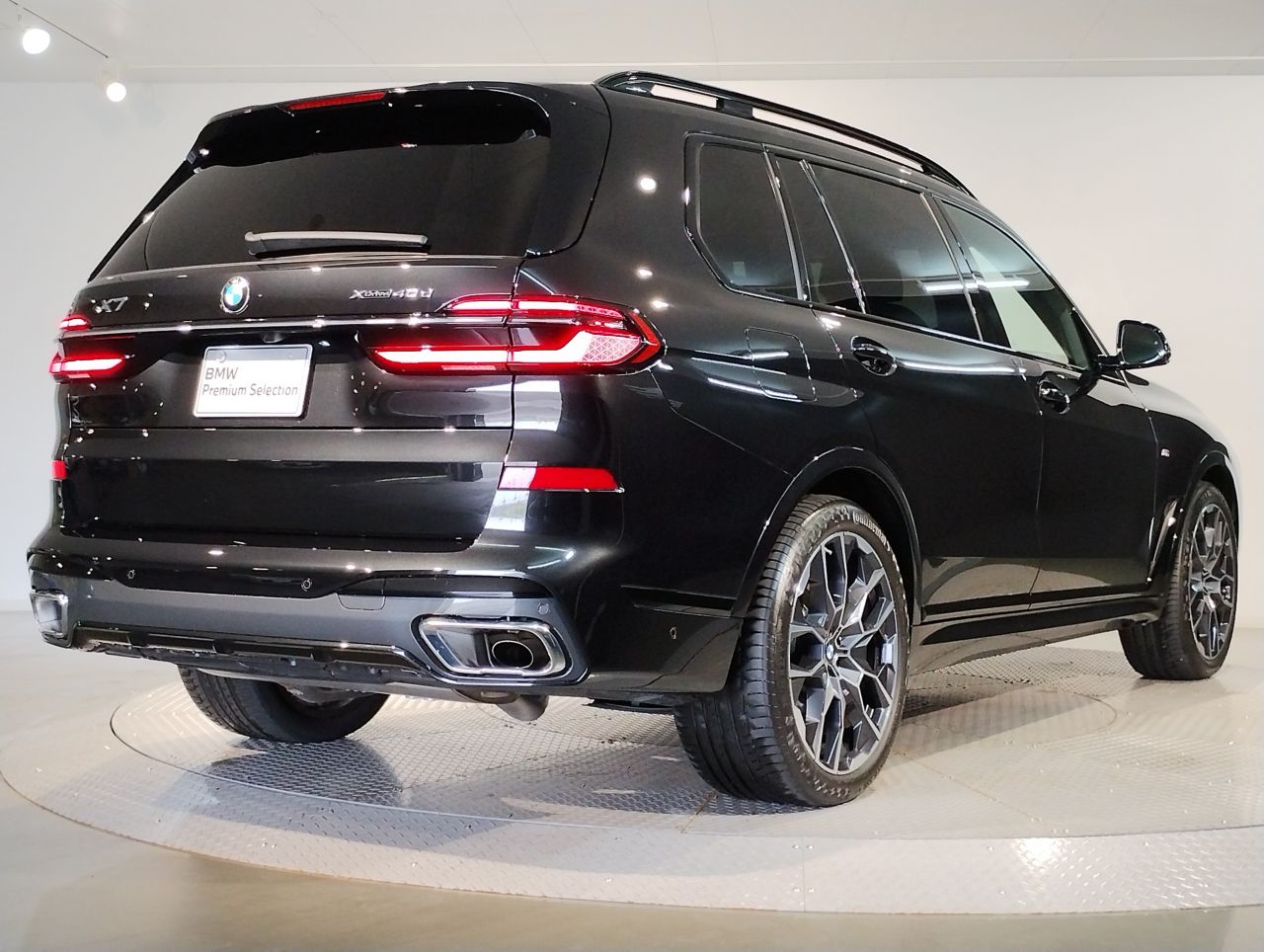 X7 xDrive40d RHD US