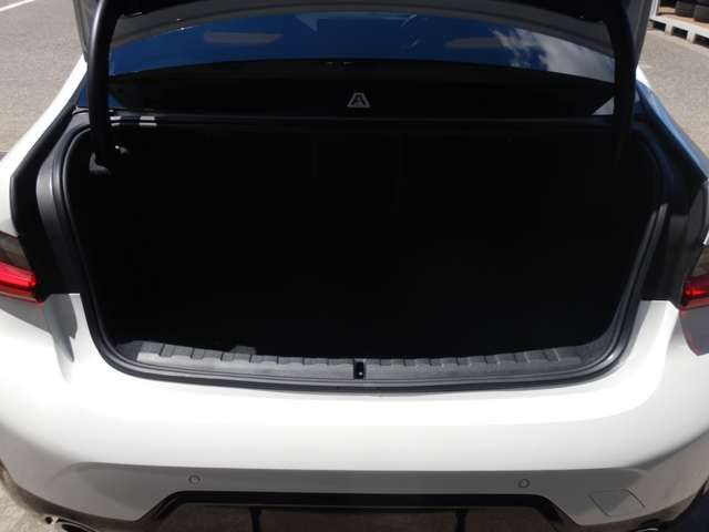 320d xDrive Berline RHD