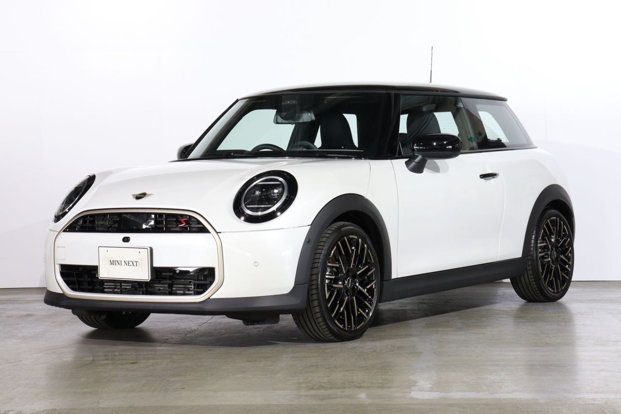 THE NEW MINI COOPER S