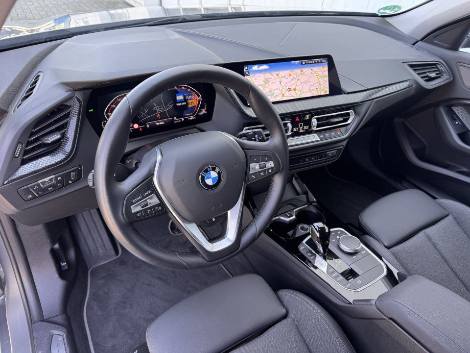 BMW 118