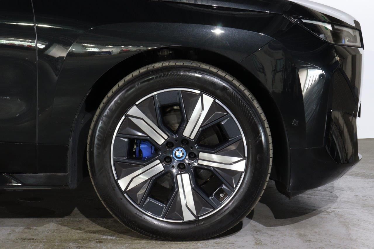 i20 iX xDrive50