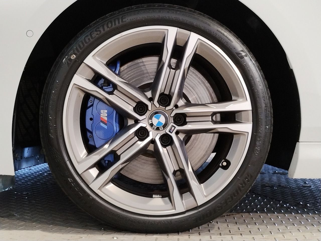 F4* **35i xDrive **** ***** B48 2.0i