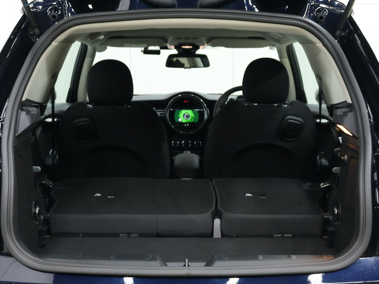 F56 COOPER S D(AT)