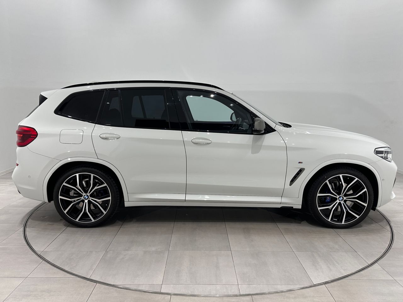 X3 M40d RHD ZA