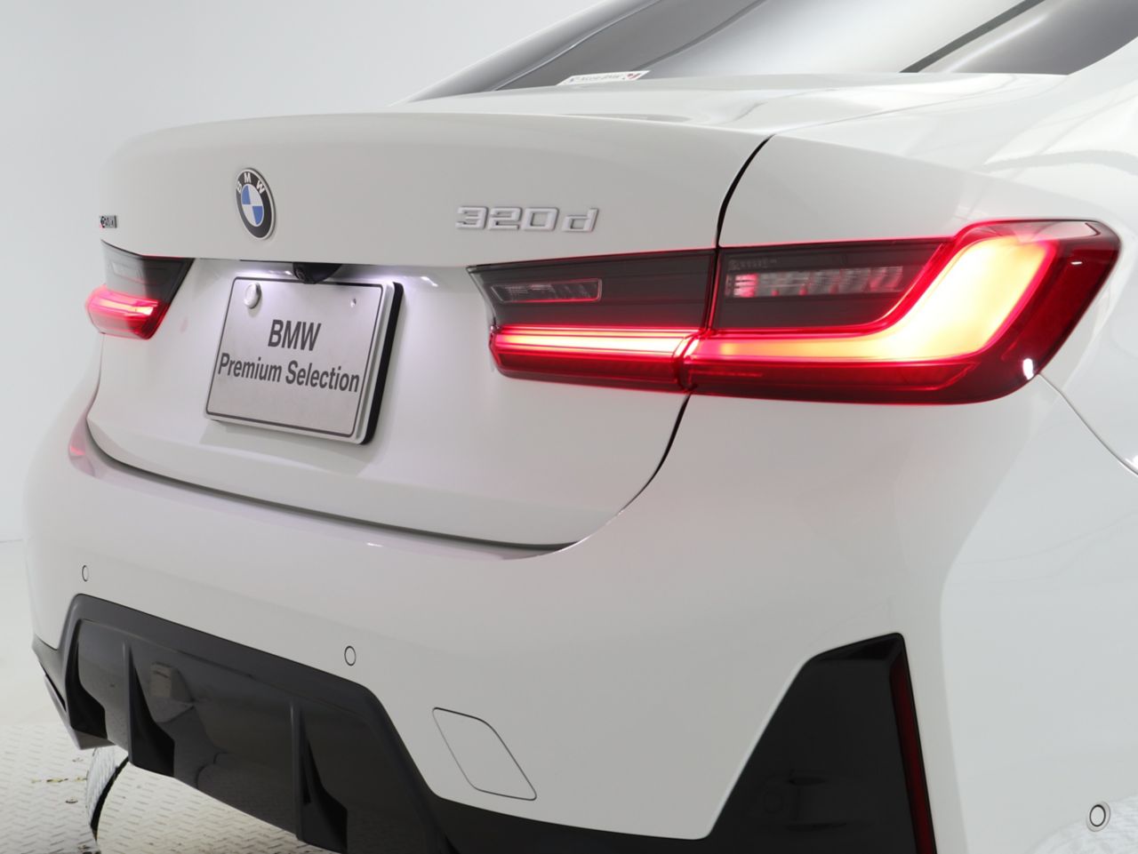 320d xDrive Berline RHD