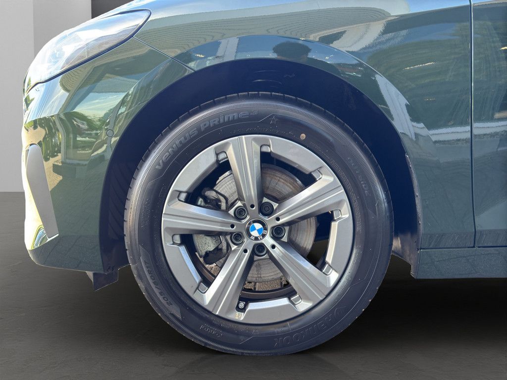 BMW 216