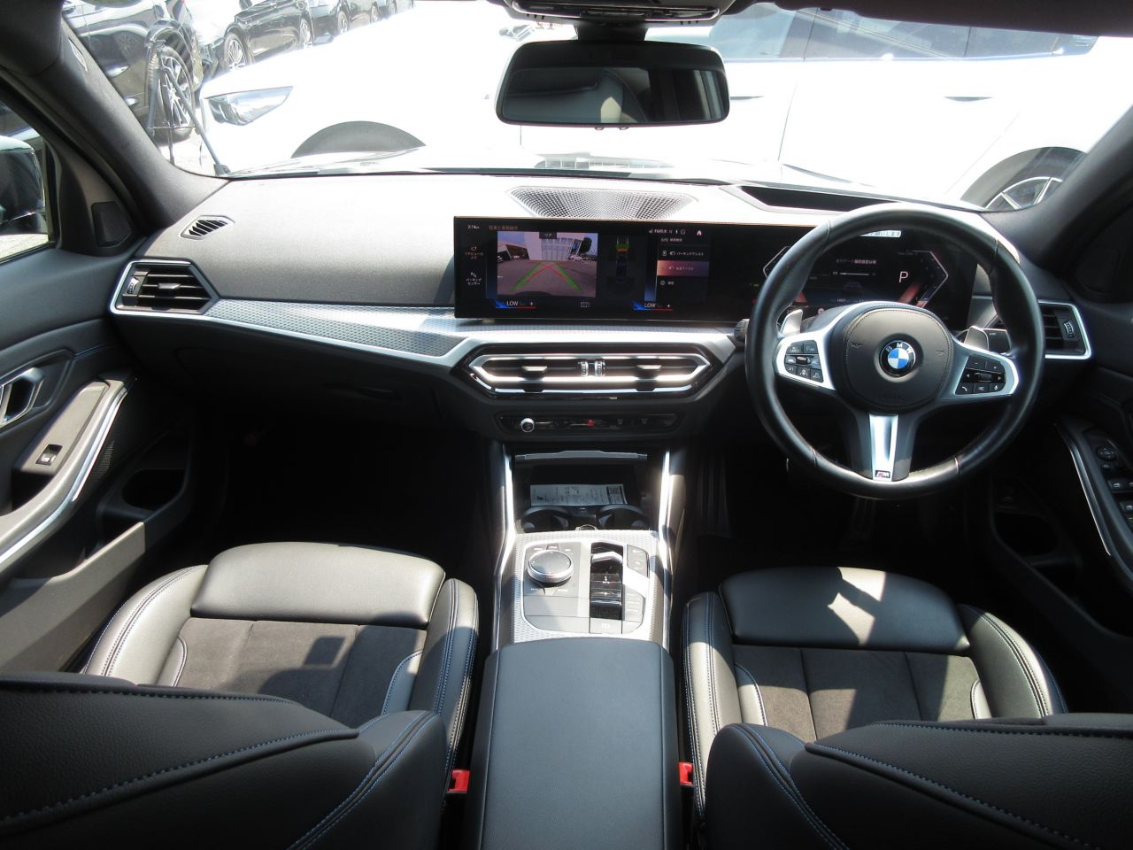 320d xDrive Berline RHD