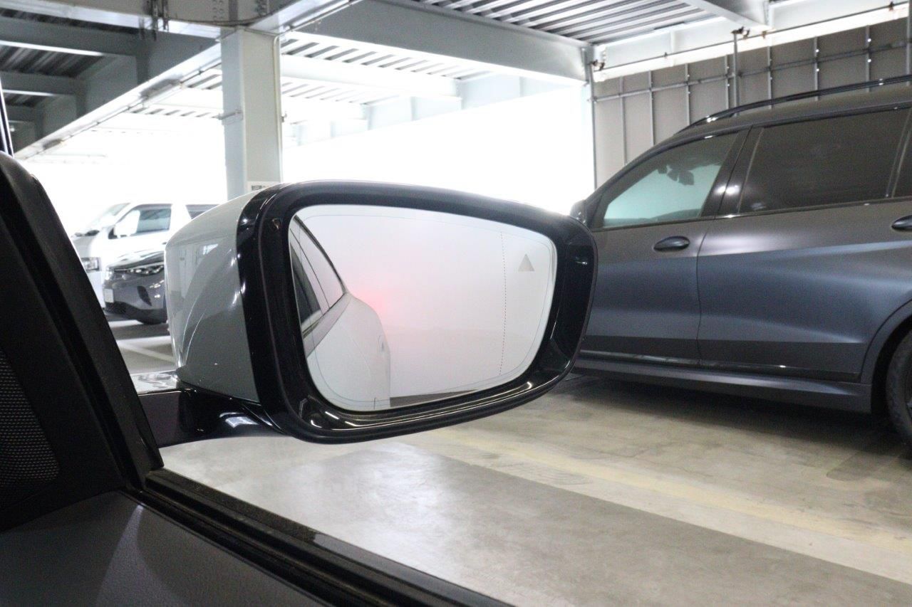 G26 i4 eDrive40 RHD