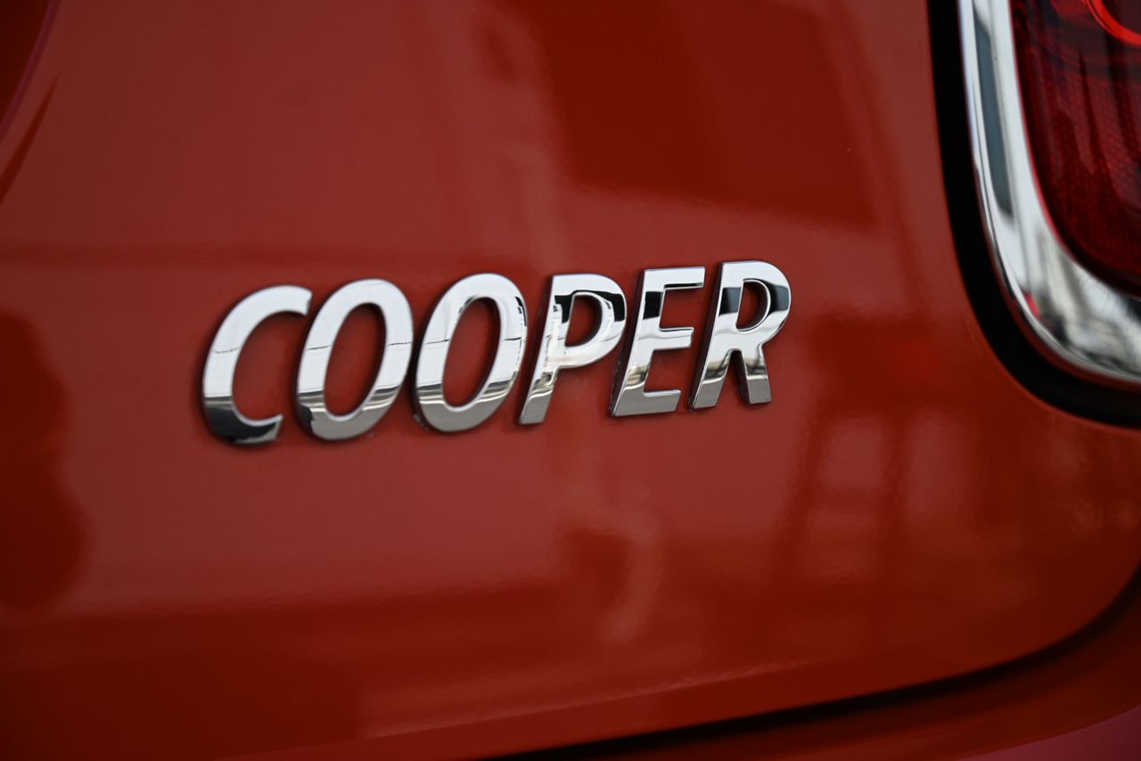 F55 MINI Cooper 5-Door Hatch LCI