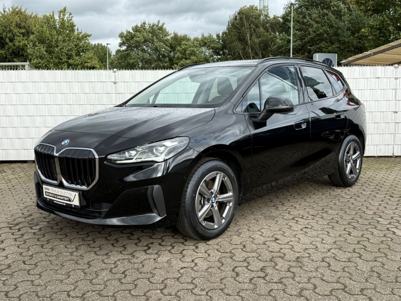 BMW 218