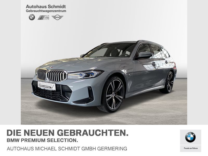 330e xDrive Touring