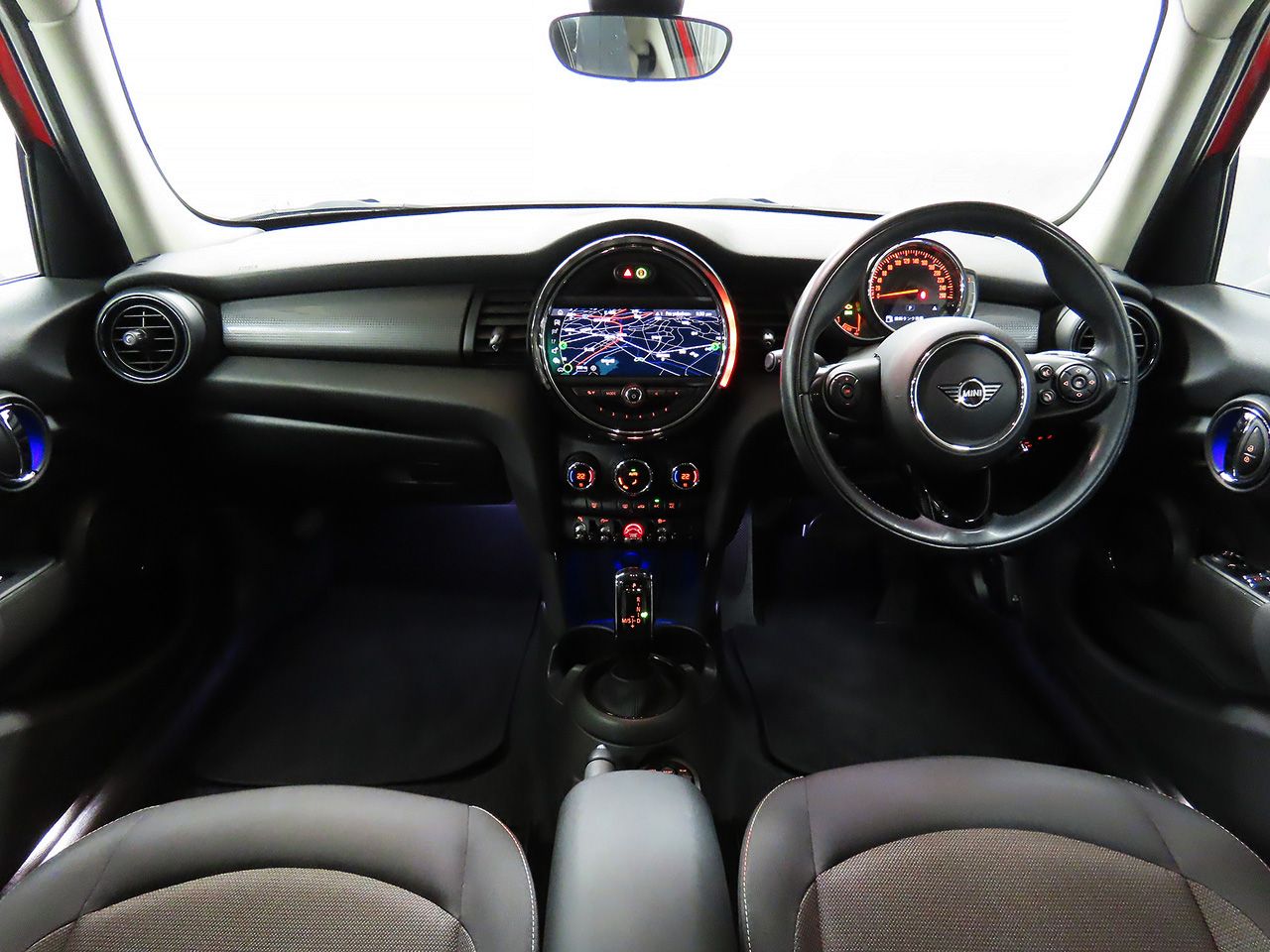 F55 MINI Cooper 5-Door Hatch LCI