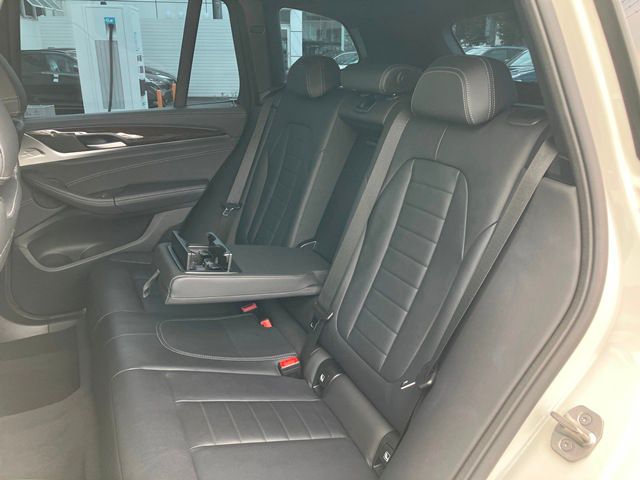 G01 X3 xDrive20d RHD ZA LCI
