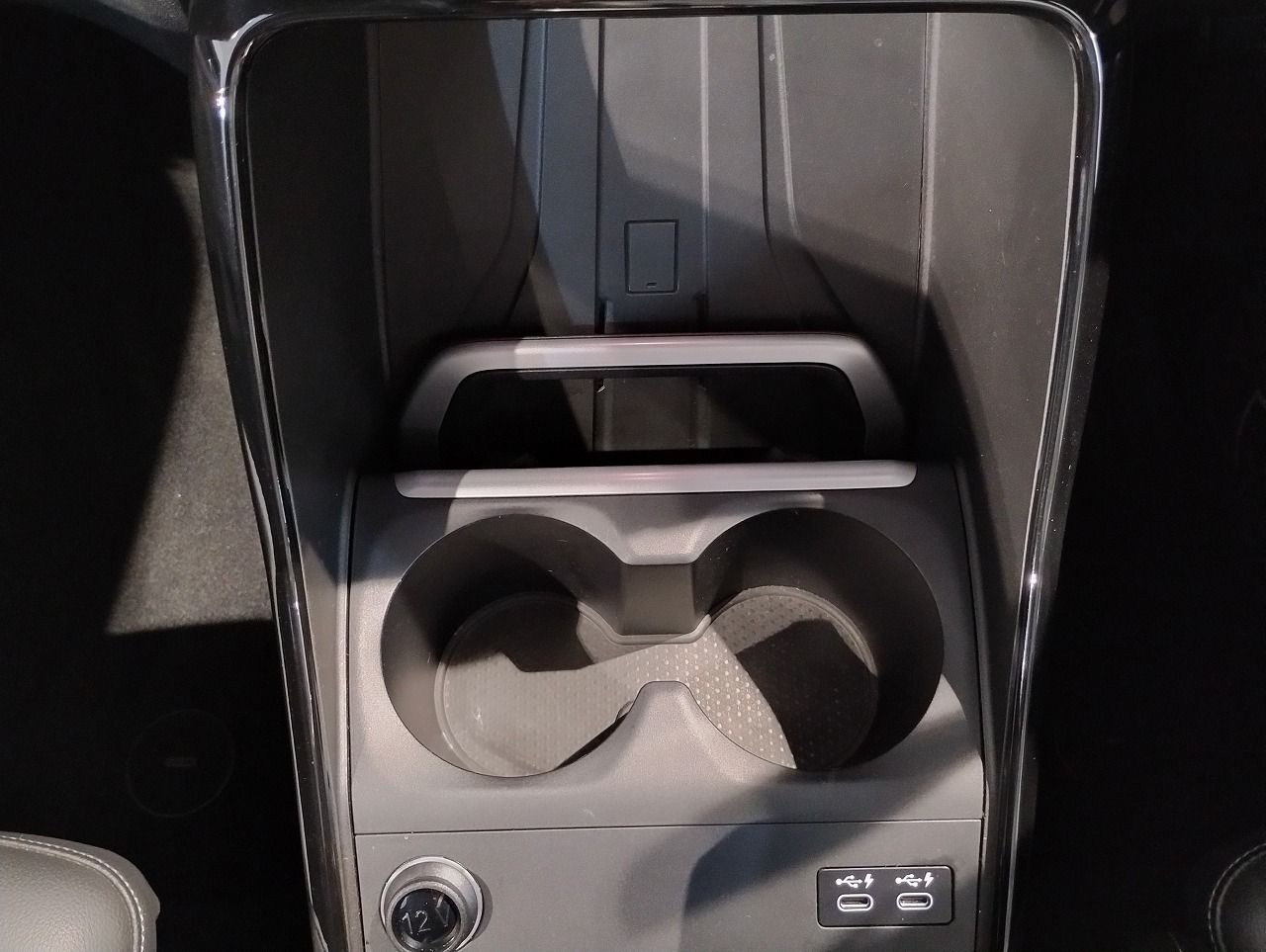 U06 218d Active Tourer B47 2.0d