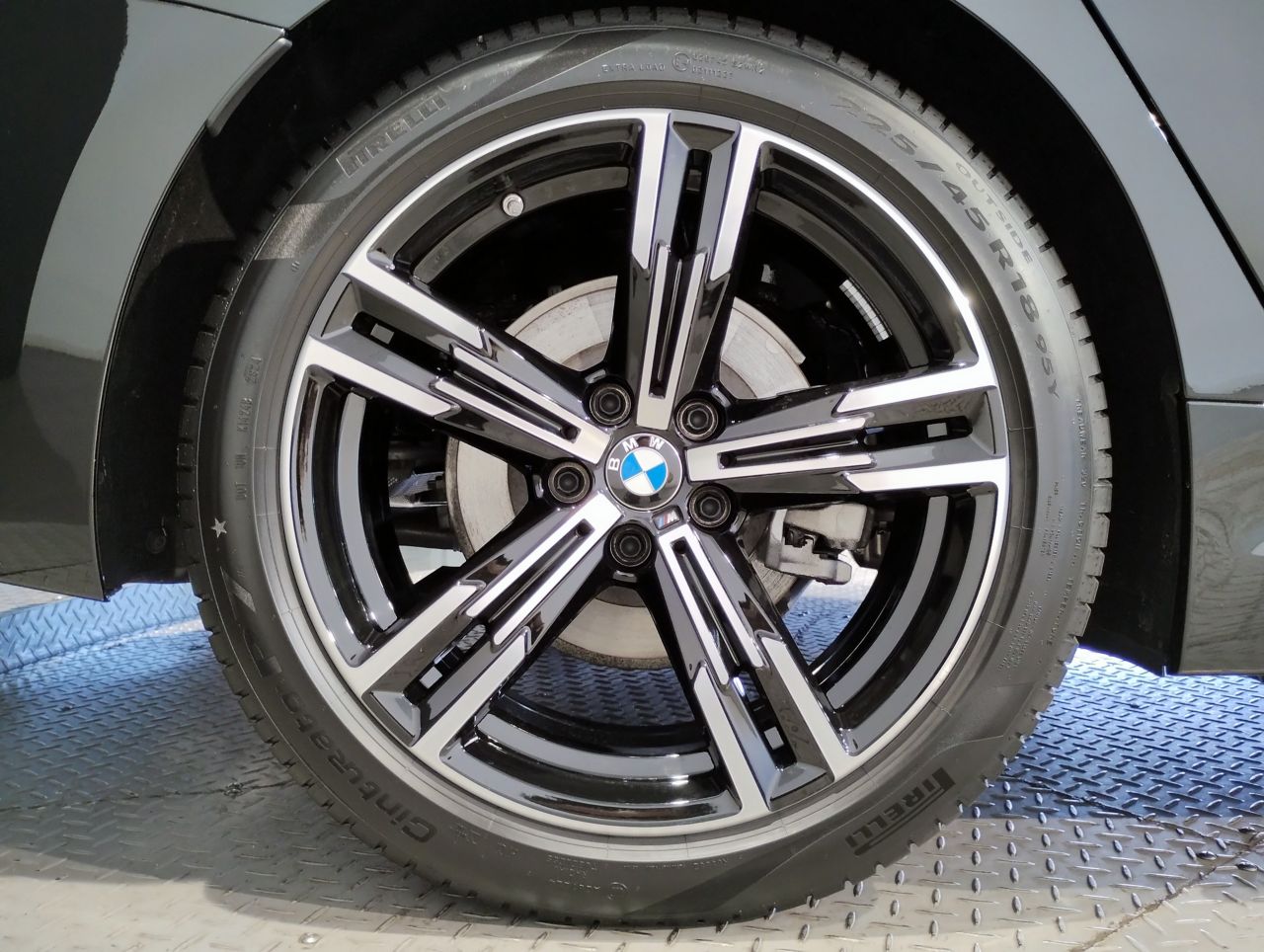G20 320i Saloon LCI RHD MX