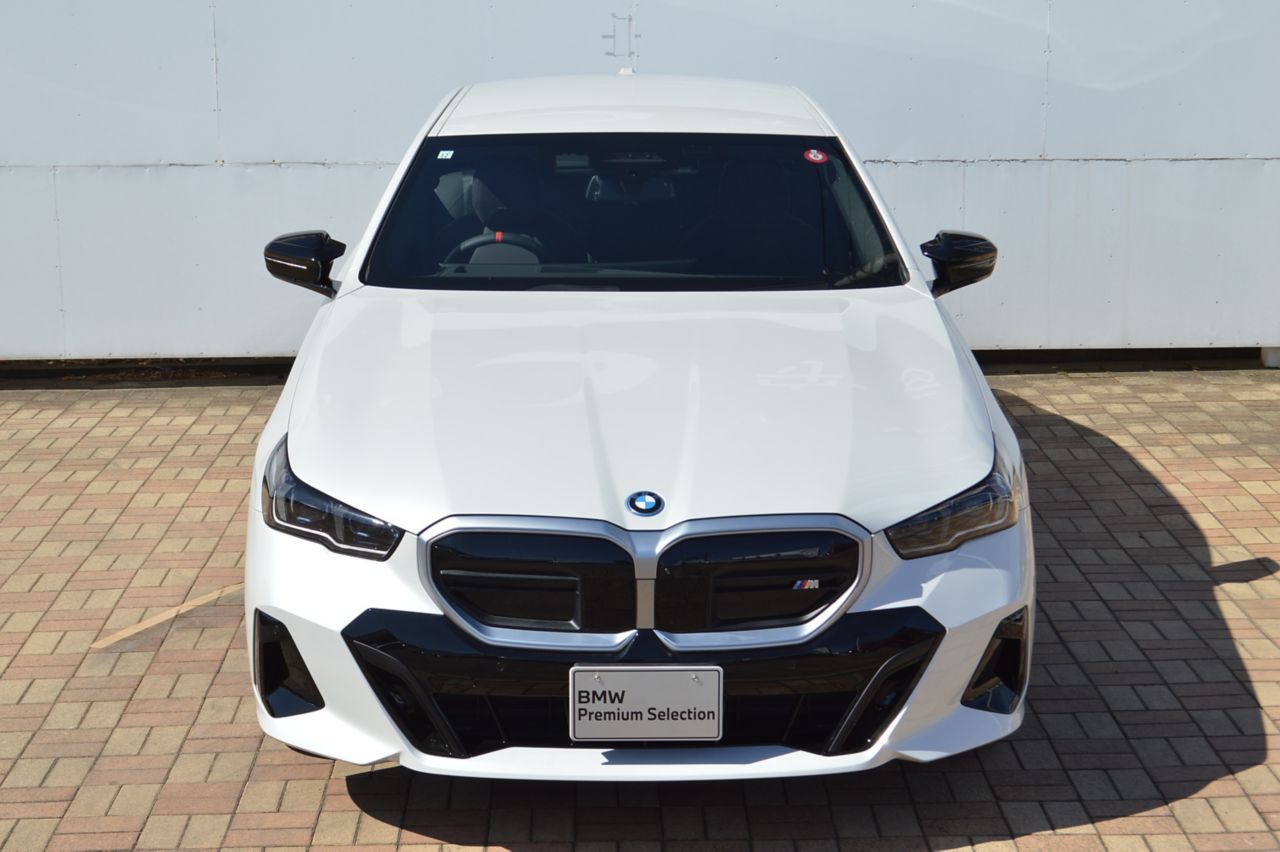 BMW i5 M60 xDrive Sedan RHD