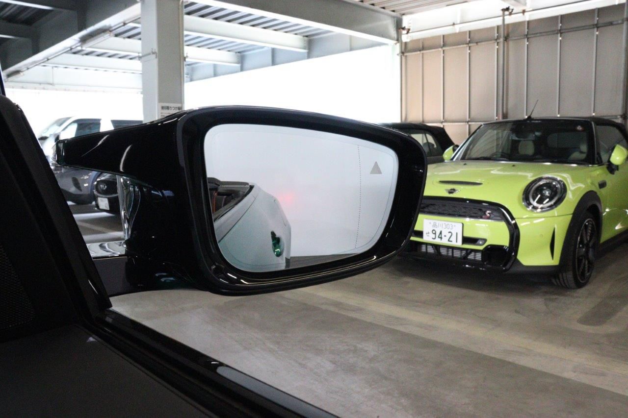 G*** M* C********** M x***** C********** RHD