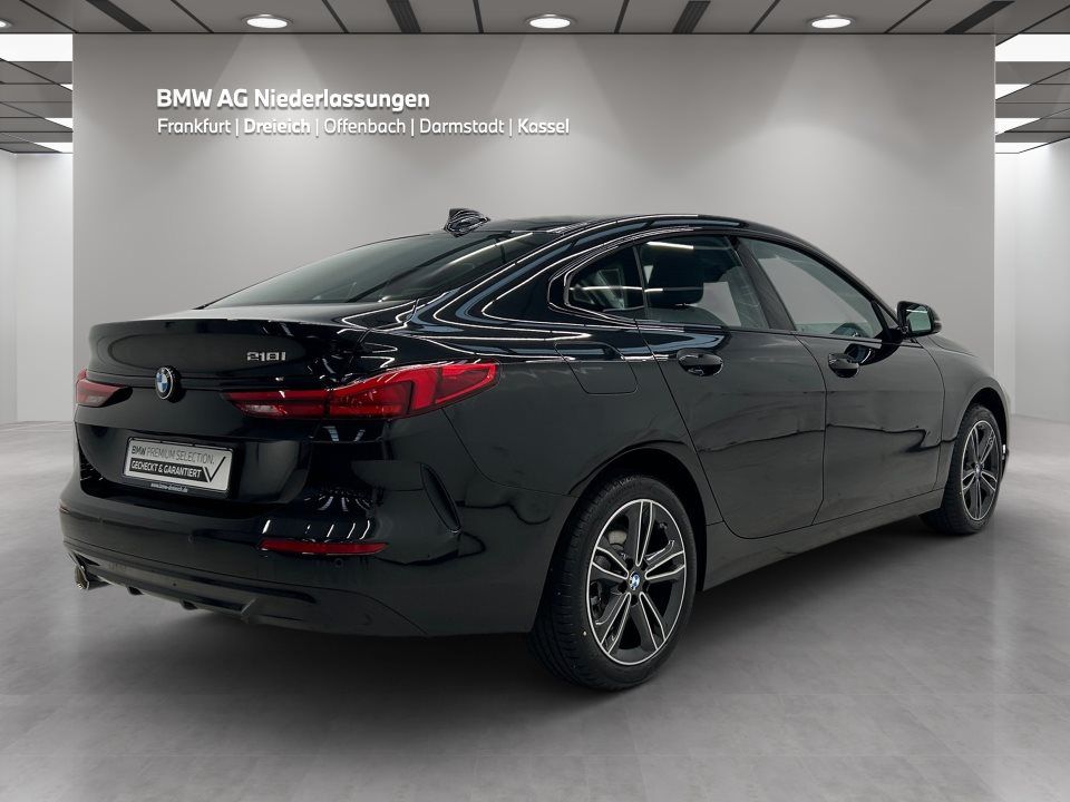 BMW 218