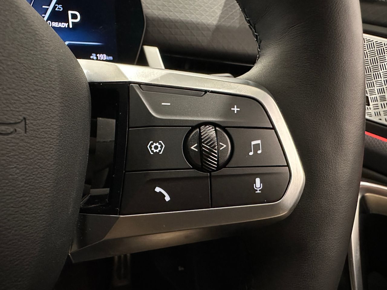 iX2 xDrive30 MSP