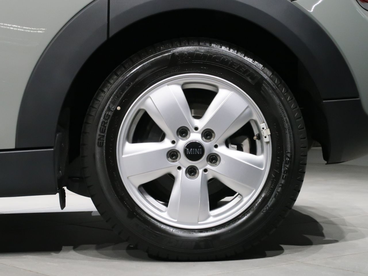 MINI F55 Cooper D 5dr Hatch LCI