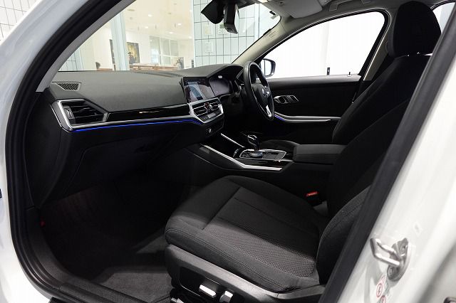 G20 318i Saloon RHD MX