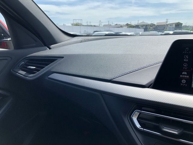 F40 118d Sports Hatch 5-door B47 2.0d