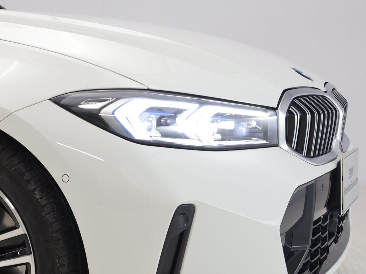 320d xDrive Berline RHD