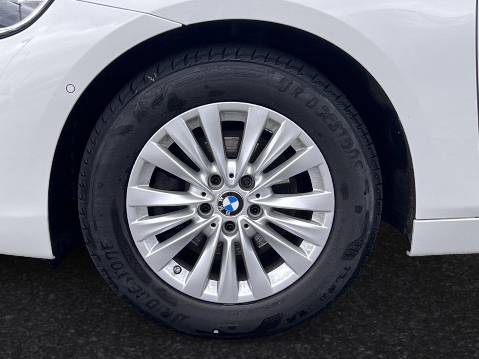 BMW 218