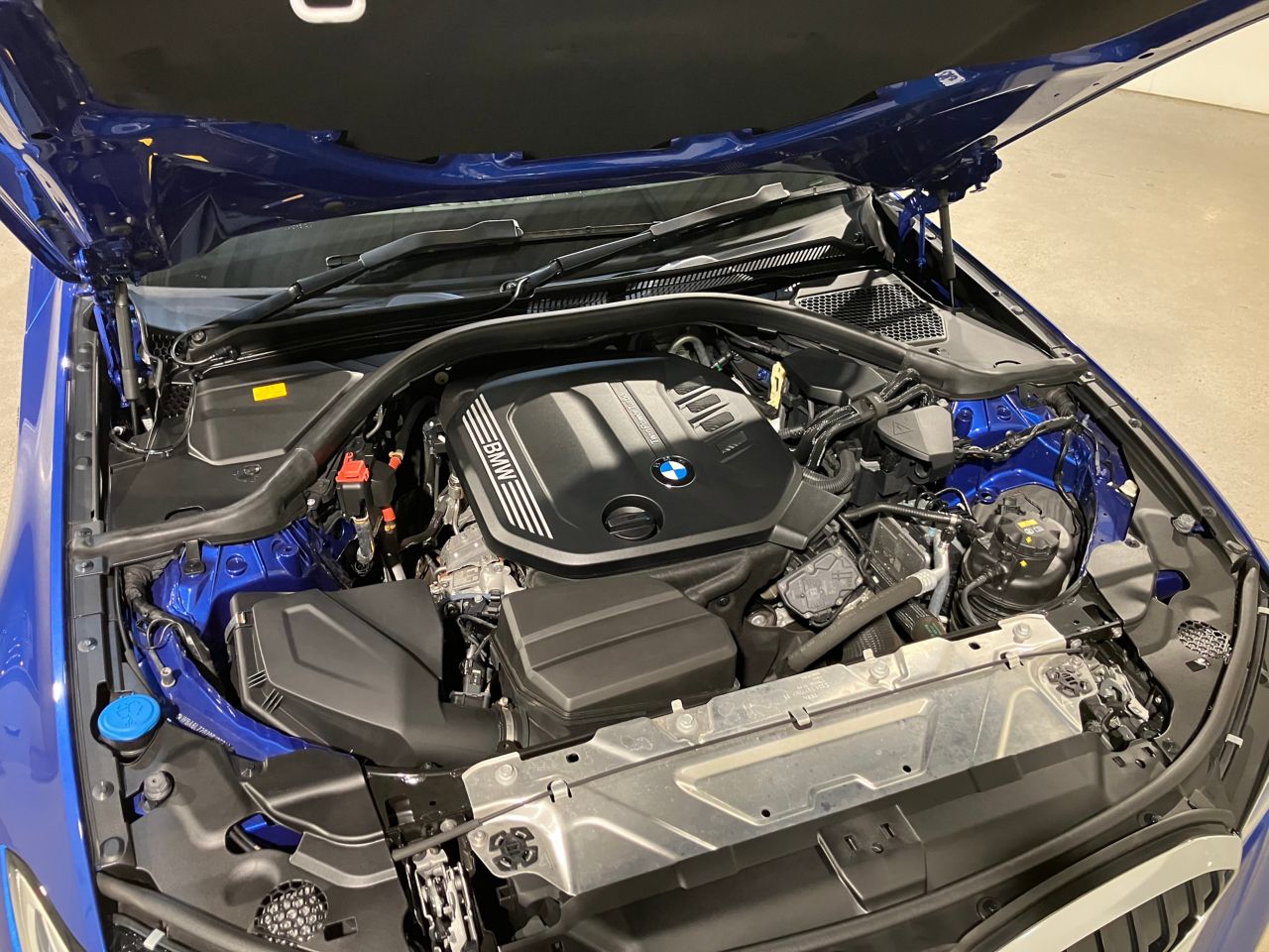 G21 320d xDrive Touring RHD