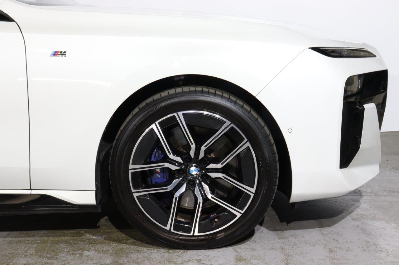 BMW i7 eDrive50 Sedan RHD