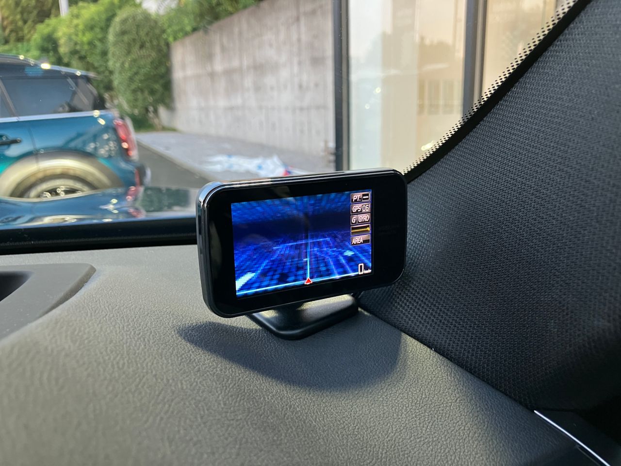 X3 20D