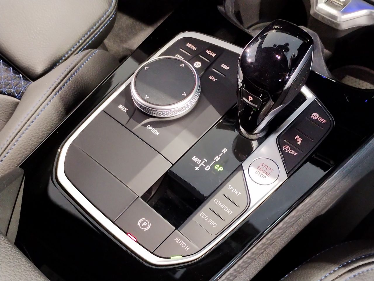 F40 118d Sports Hatch 5-door B47 2.0d